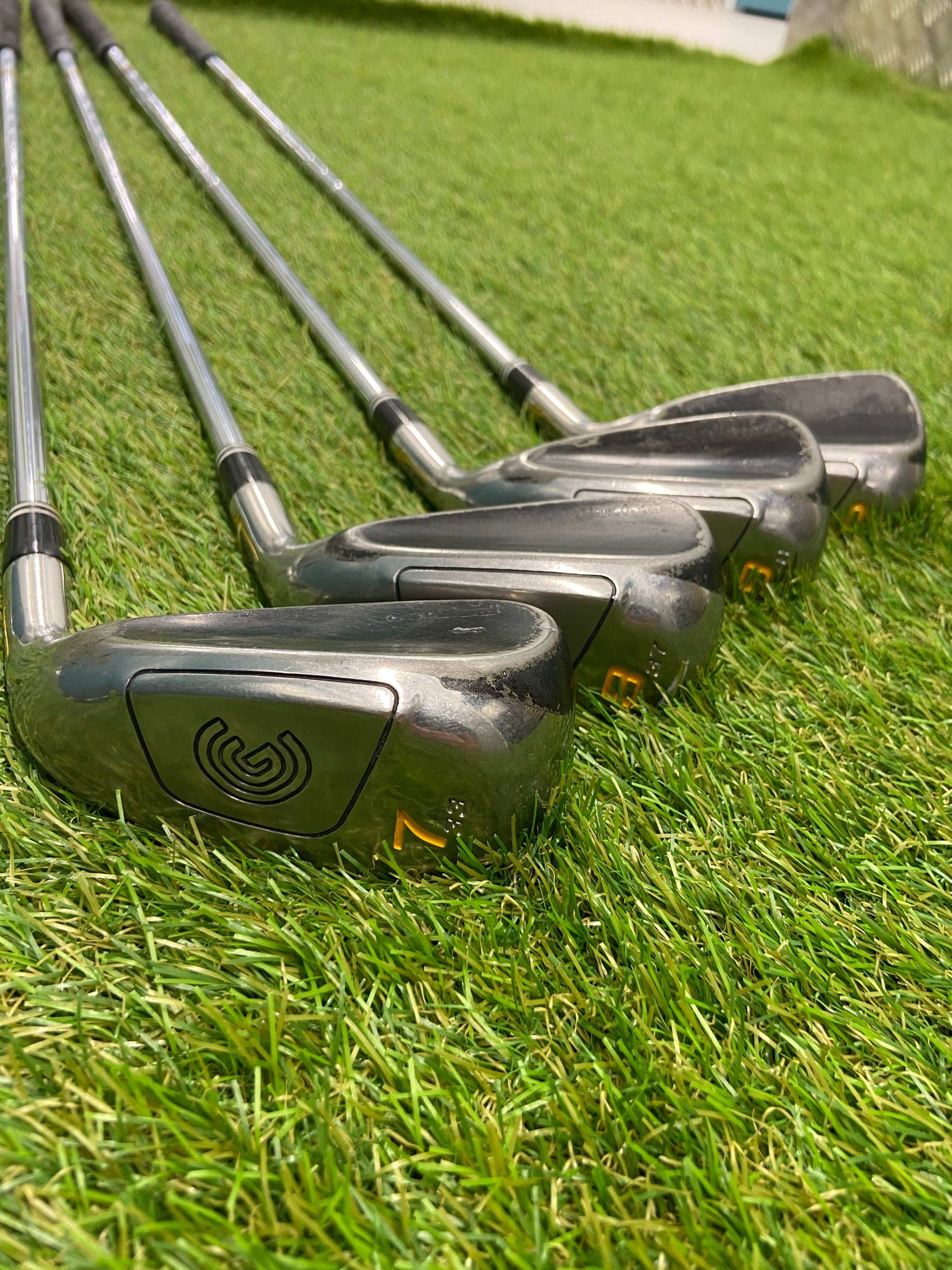 Cleveland HiBore XLi Iron Set 4i-PW