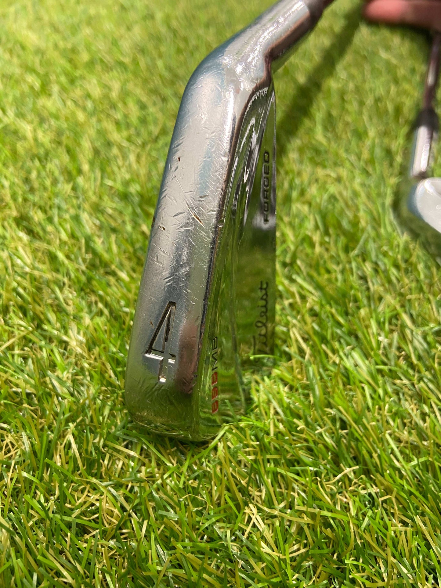 Titleist Forged 695MB Iron Set 4i-PW