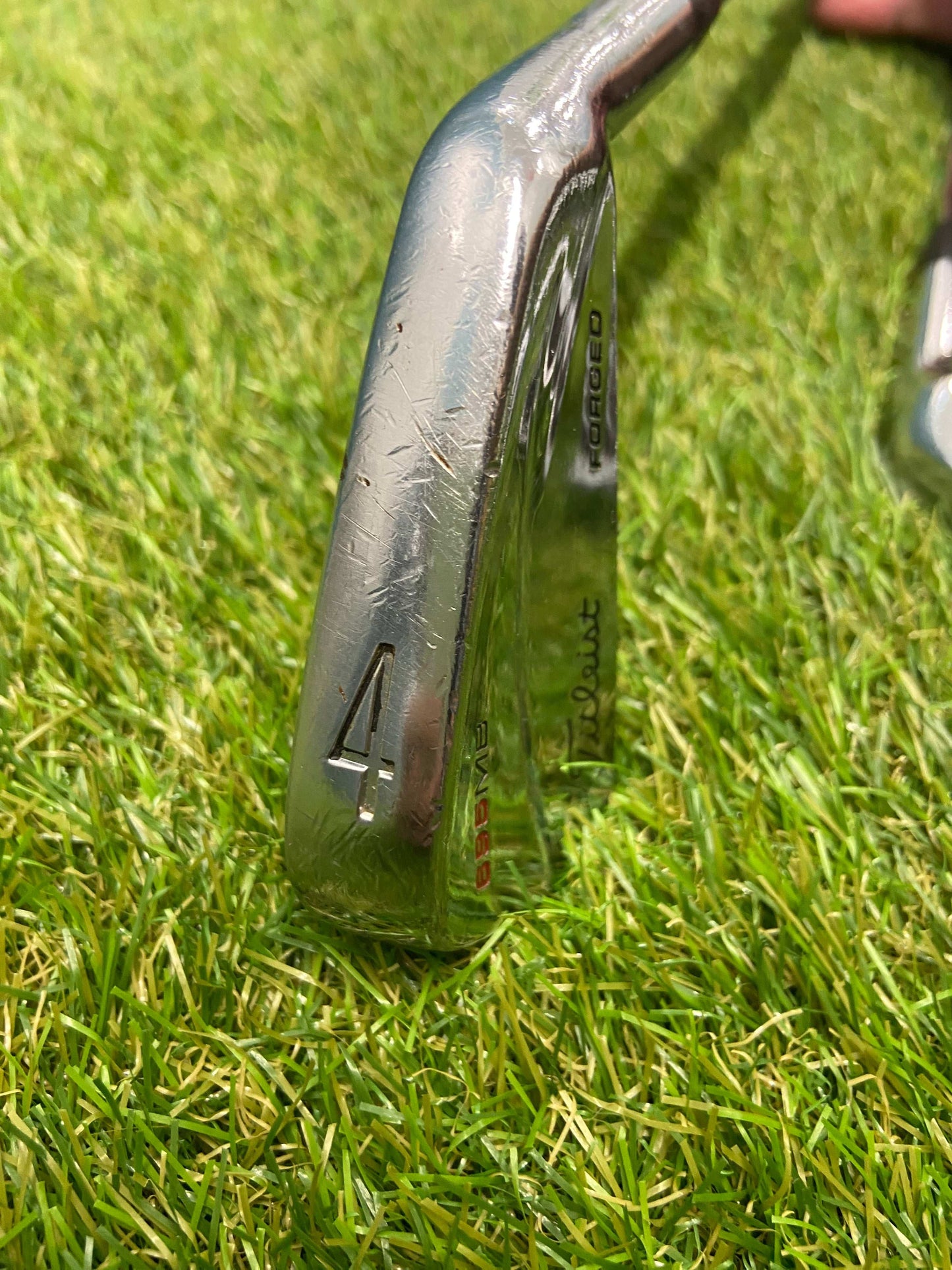 Titleist Forged 695MB Iron Set 4i-PW