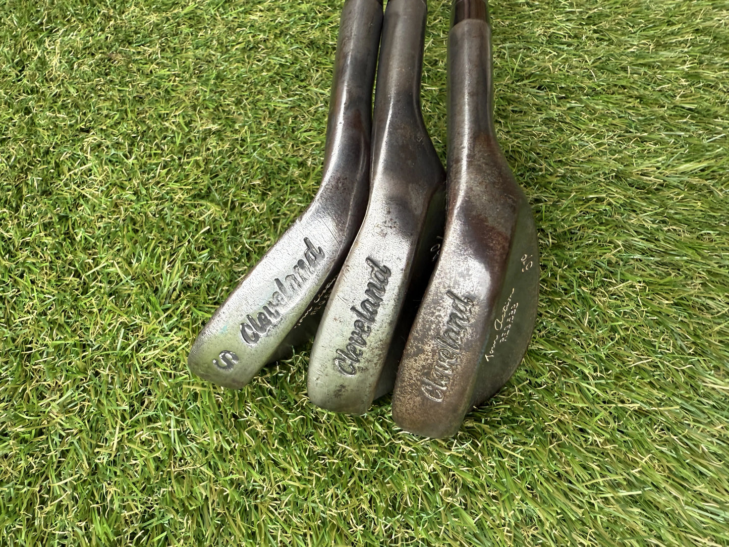 Cleveland Tour Action 588 Wedge set (51º, 53º, 56º)