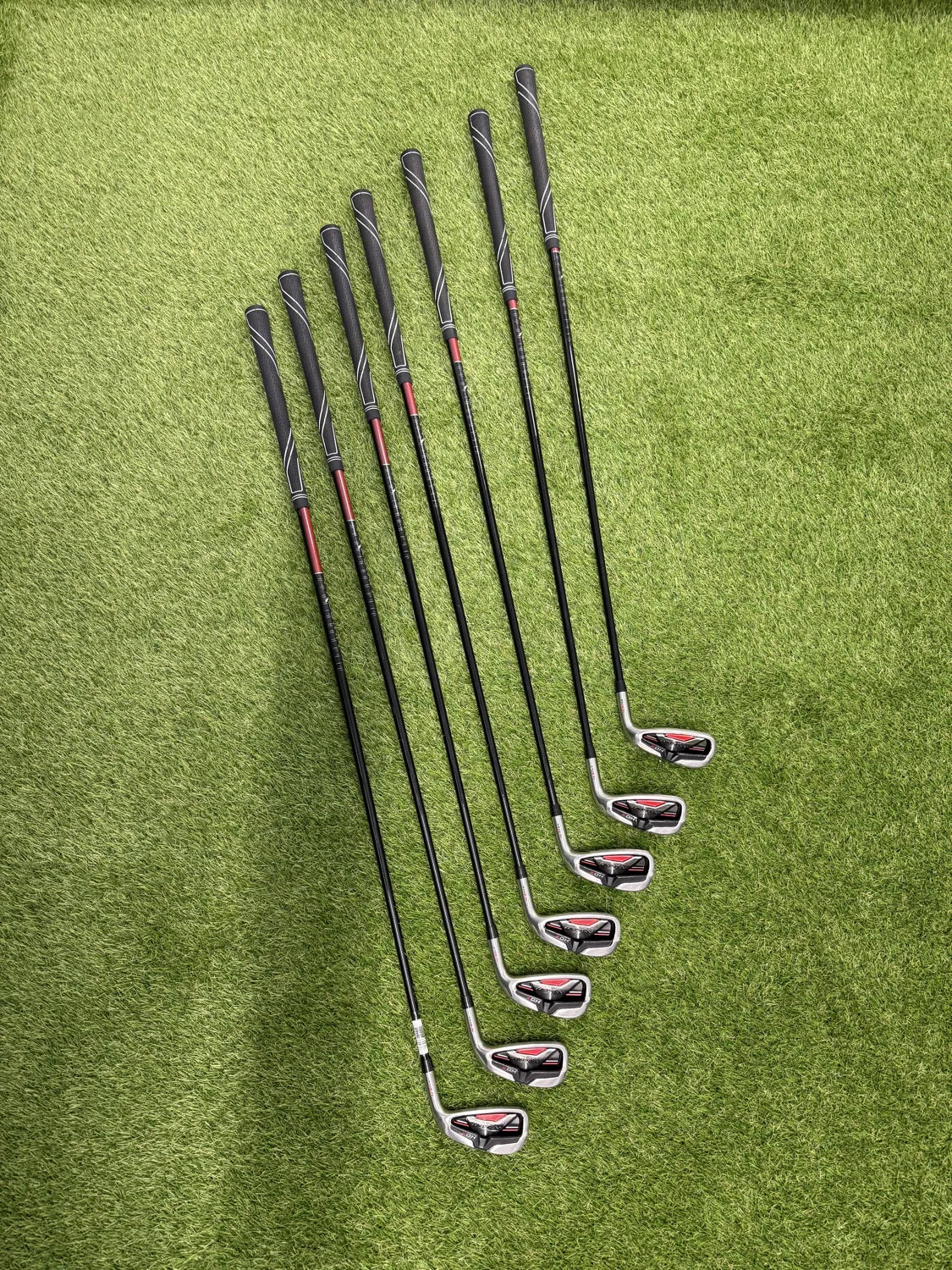 Wilson Prostaff HDX Irons (5i-SW, Regular Flex Graphite)