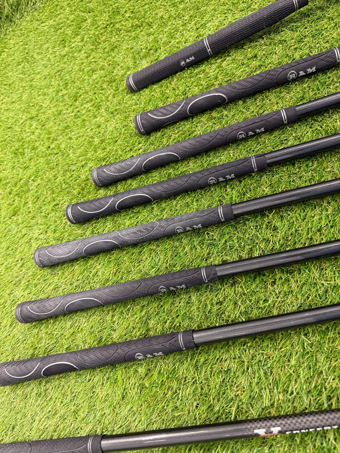 RAM Concept Golf Club Full Set (Driver, 3&4 Hybrids, 5i-SW, Putter)