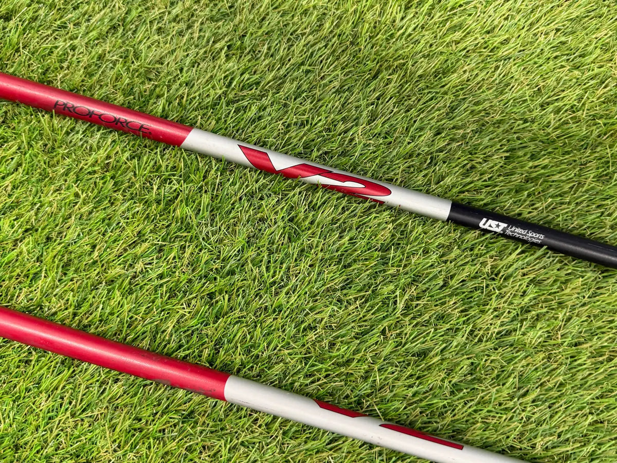 Wilson Staff Di7 Iron Set (4i-SW, Right hand, Regular Flex Graphite)